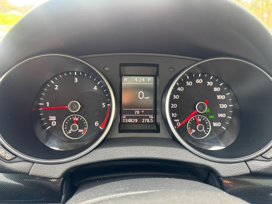 2013 Volkswagen Jetta SportWagen TDI photo