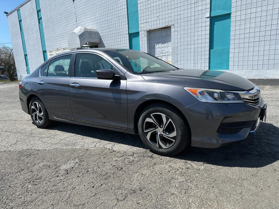 2017 Honda ACCORD SEDAN LX CVT photo