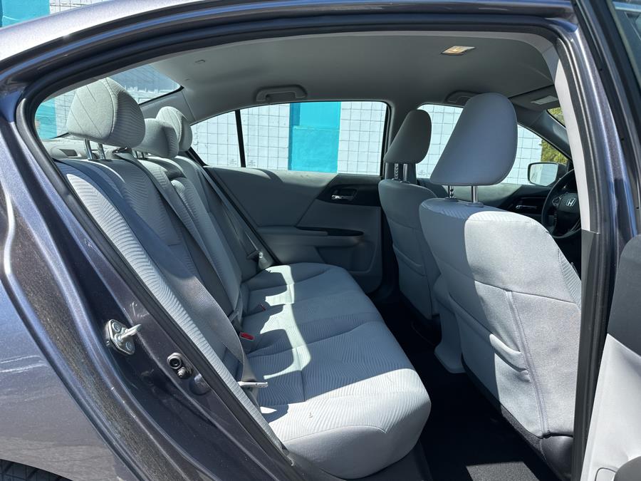 2017 Honda ACCORD SEDAN LX CVT photo