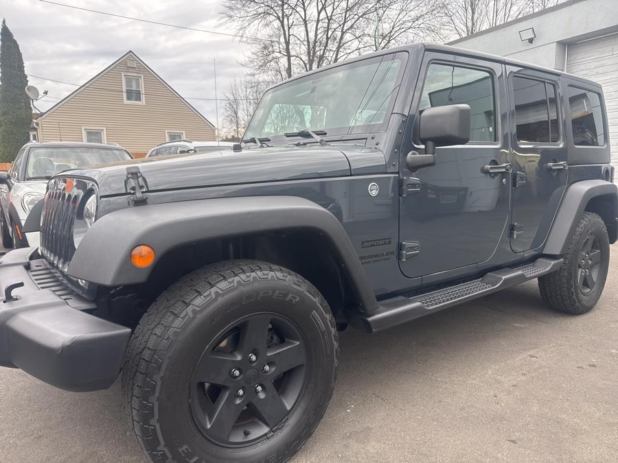 2016 Jeep Wrangler Unlimited 4WD 4dr Sport photo