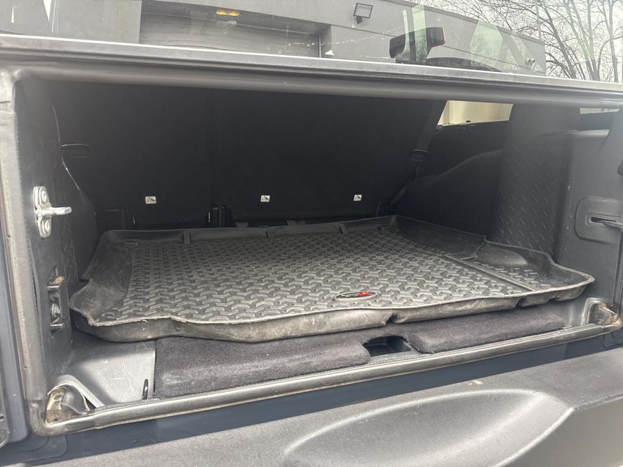 2016 Jeep Wrangler Unlimited 4WD 4dr Sport photo