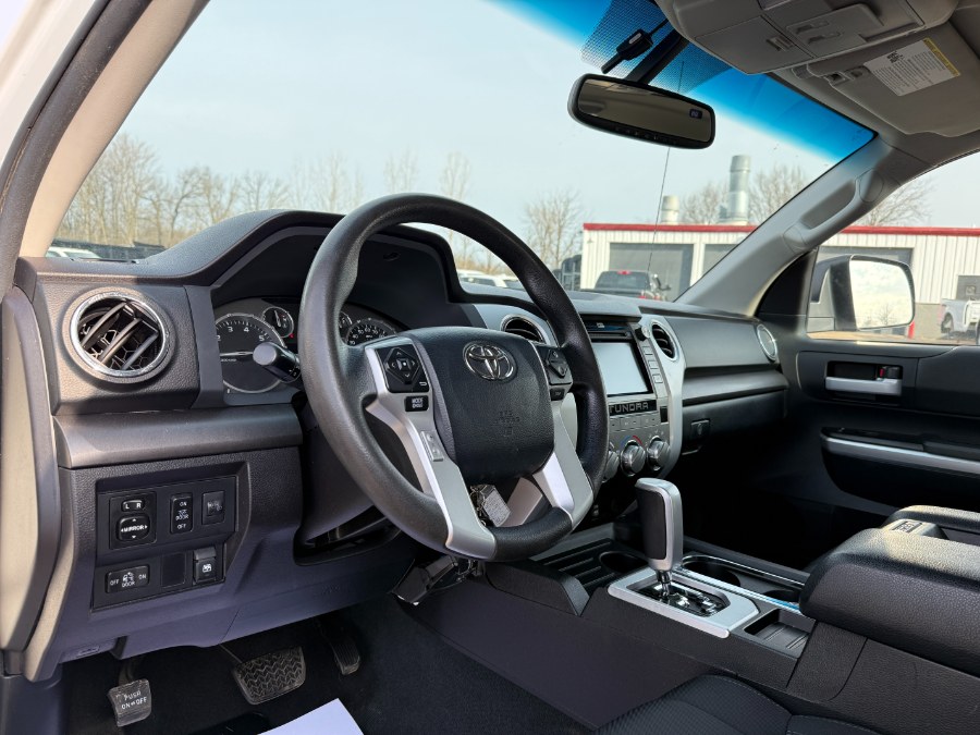 2015 Toyota Tundra 4WD Truck CrewMax 5.7L V8 6-Spd AT TRD P photo