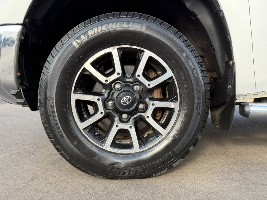 2015 Toyota Tundra 4WD Truck CrewMax 5.7L V8 6-Spd AT TRD P photo