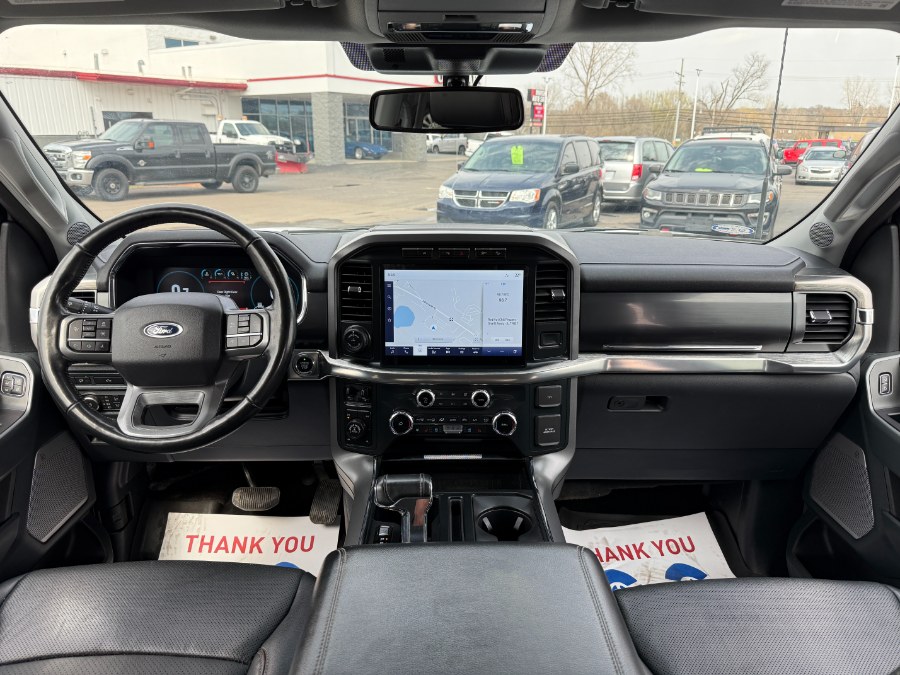 2022 Ford F-150 LARIAT 4WD SuperCrew 5.5'' Box photo