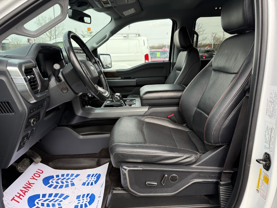 2022 Ford F-150 LARIAT 4WD SuperCrew 5.5'' Box photo