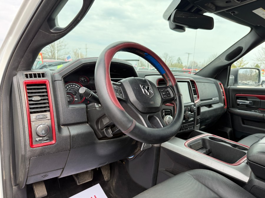 2017 RAM 1500 Rebel 4x4 Crew Cab 5''7