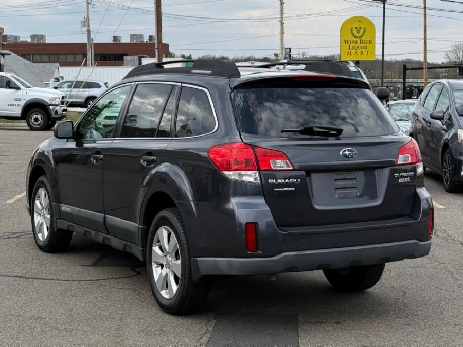 2010 Subaru Outback 2.5i Limited photo
