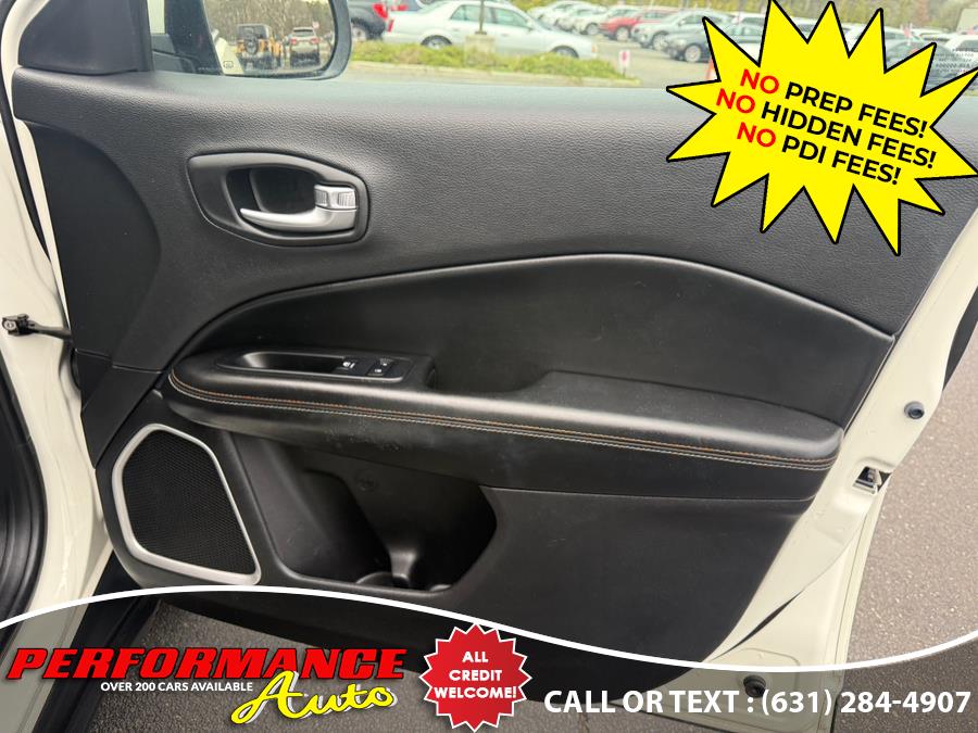 2018 Jeep Compass Latitude 4x4 photo