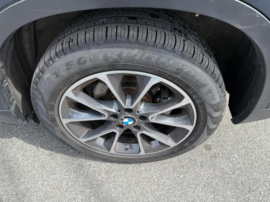 2017 BMW X5 xDrive35i Sports Activity Vehi photo