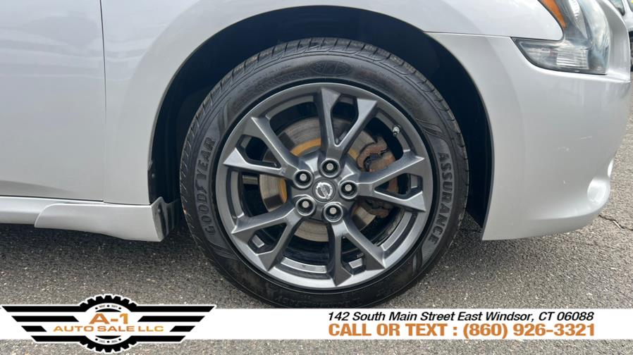 2012 Nissan Maxima 3.5 S photo
