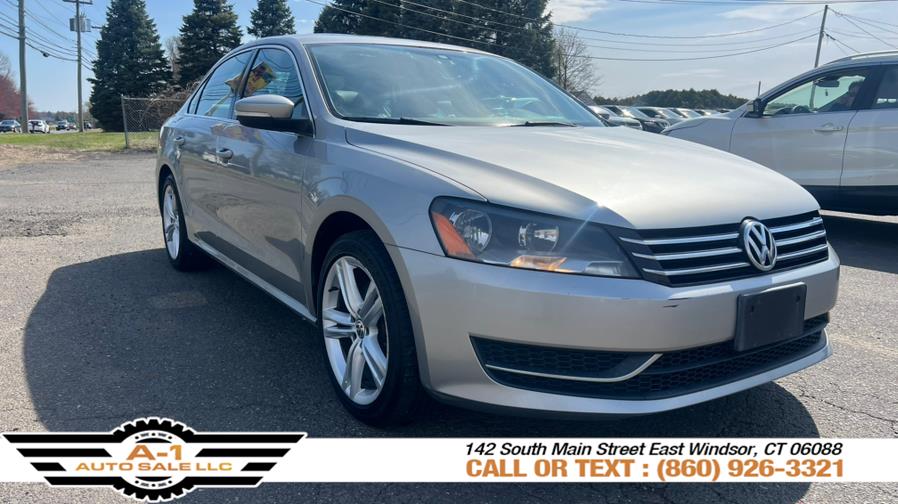 2014 Volkswagen Passat SE photo