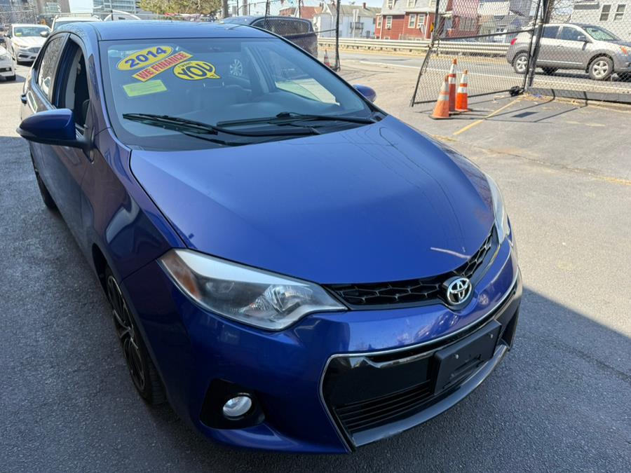 2014 Toyota Corolla L photo