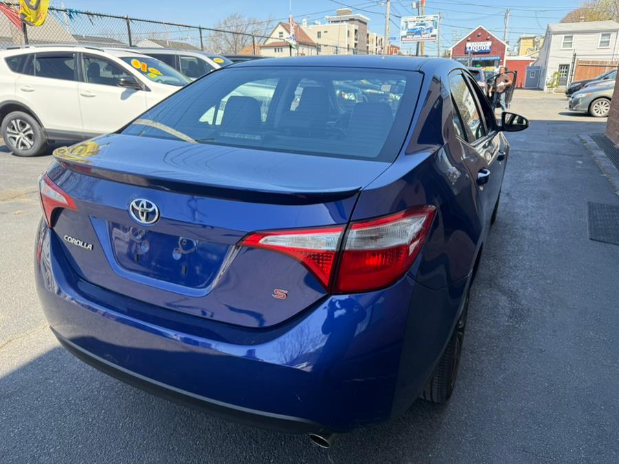 2014 Toyota Corolla L photo