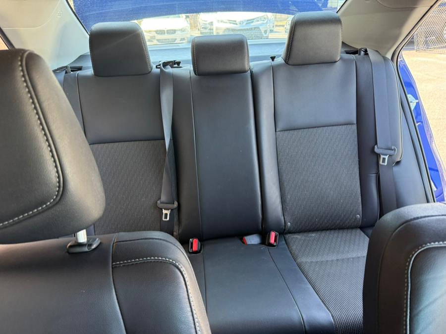 2014 Toyota Corolla L photo