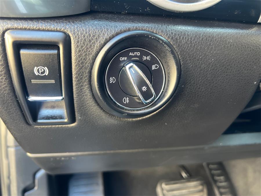 2016 Porsche Cayenne AWD 4dr photo