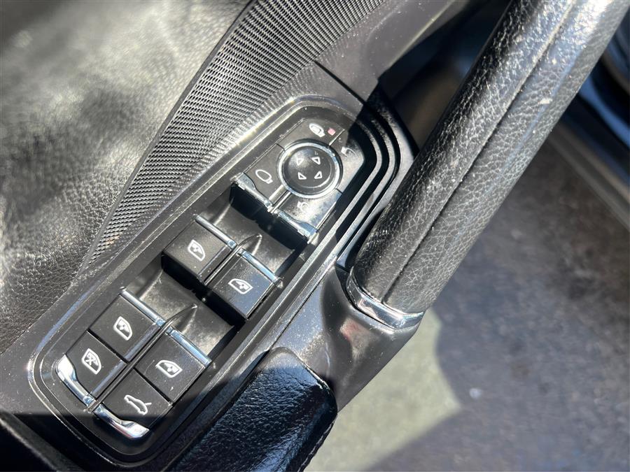 2016 Porsche Cayenne AWD 4dr photo