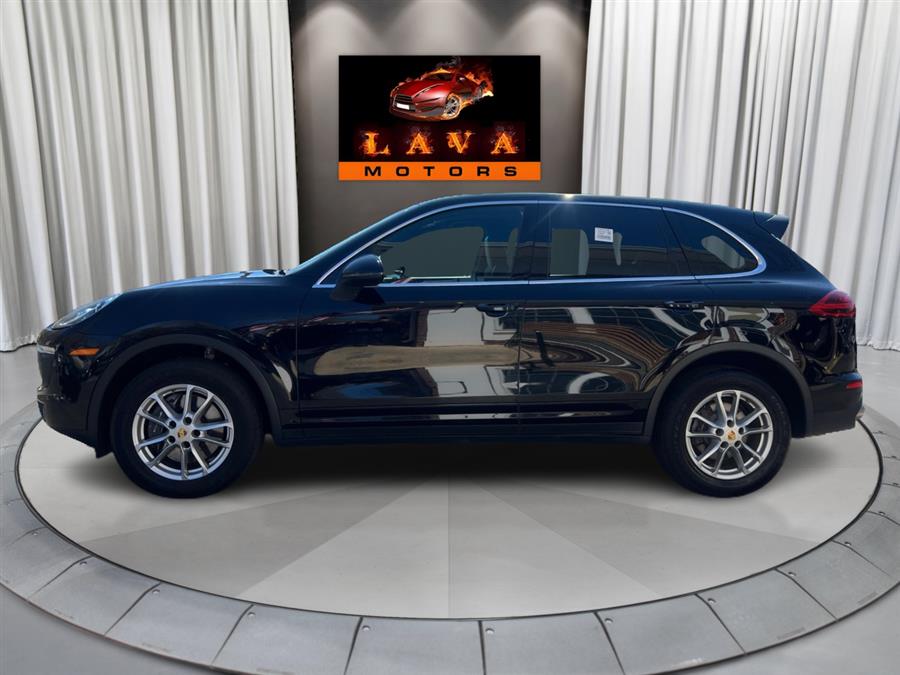 2016 Porsche Cayenne AWD 4dr photo