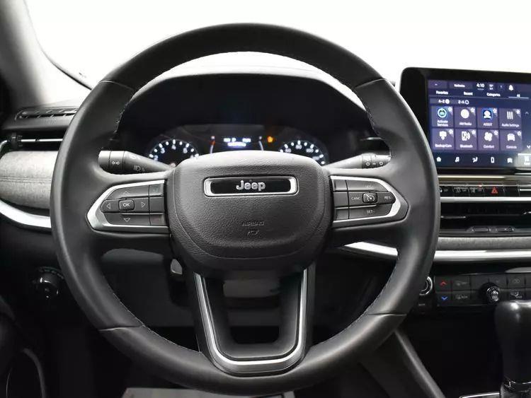 2022 Jeep Compass Latitude Sport Utility 4D photo