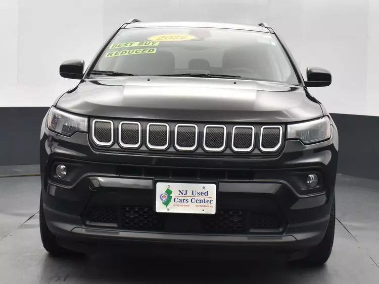 2022 Jeep Compass Latitude Sport Utility 4D photo