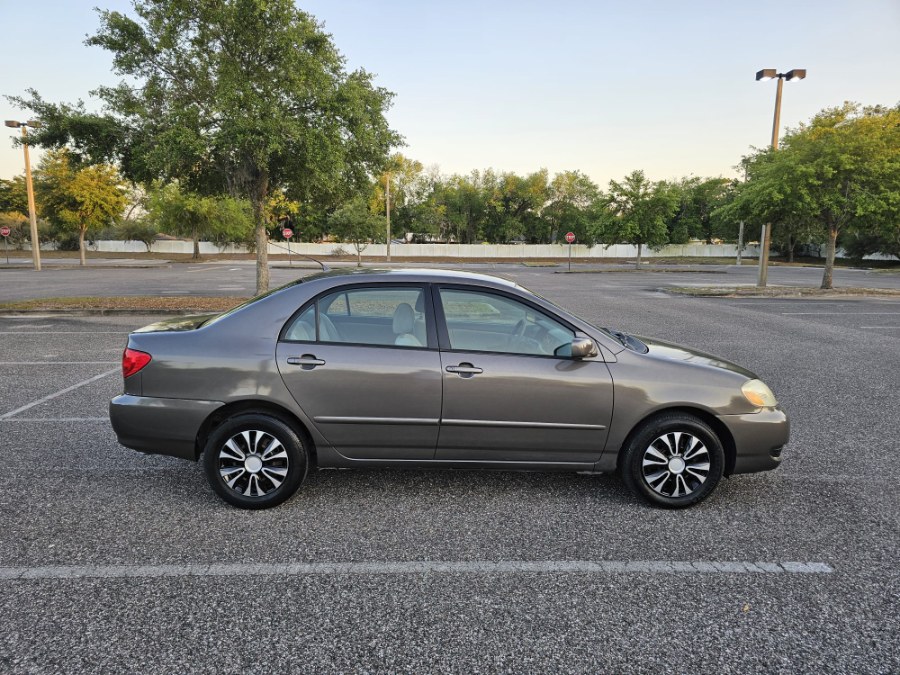 2006 Toyota Corolla CE photo