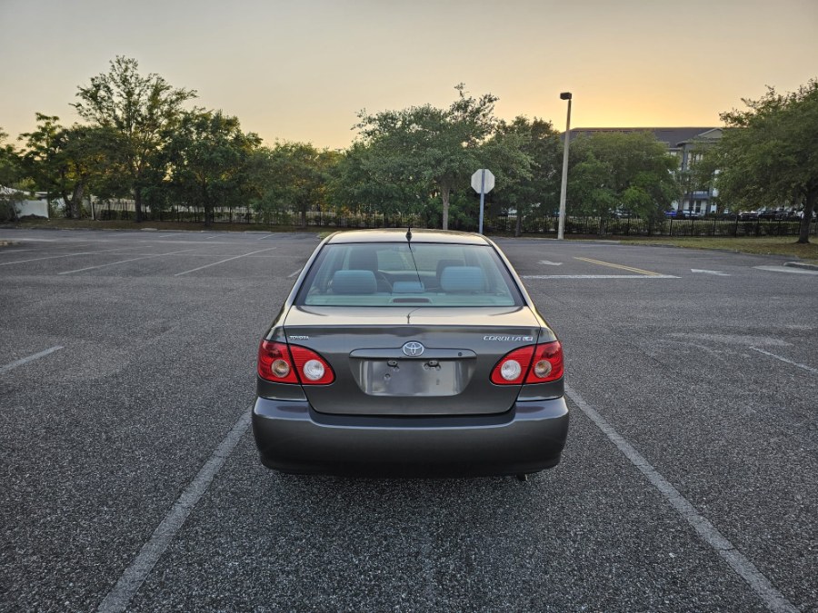 2006 Toyota Corolla CE photo