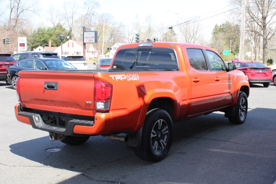 2018 Toyota Tacoma TRD Sport Double Cab 6'' Bed V photo