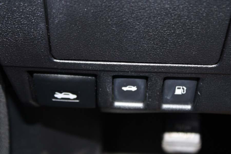 2013 Lexus ES 350 photo