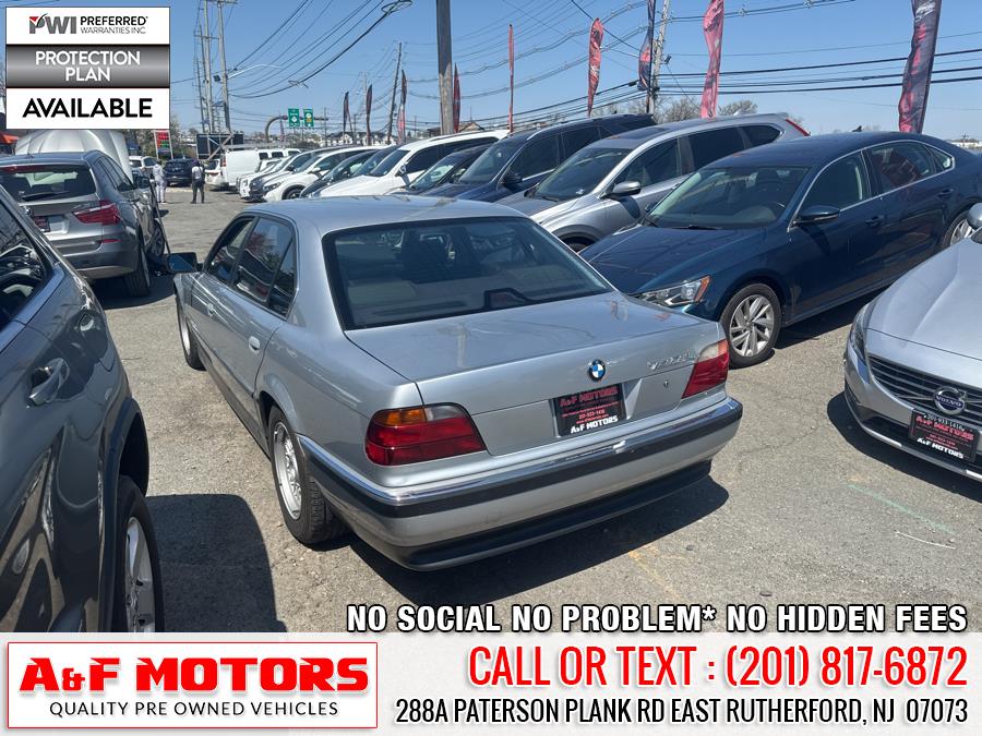 1995 BMW 7-Series 740iL photo