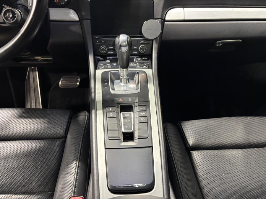 2017 Porsche 911 Carrera S Coupe photo