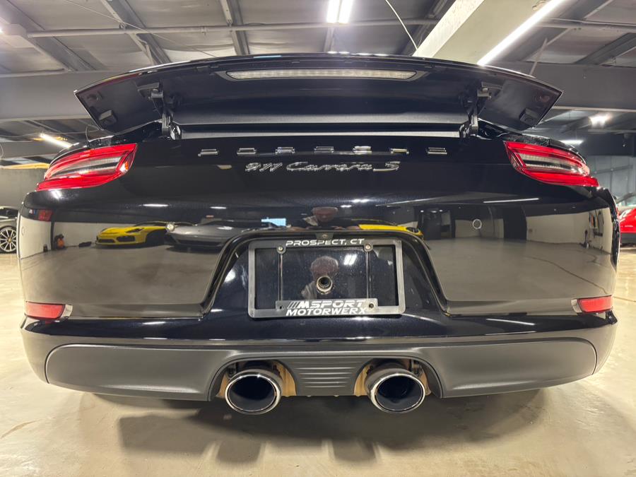 2017 Porsche 911 Carrera S Coupe photo