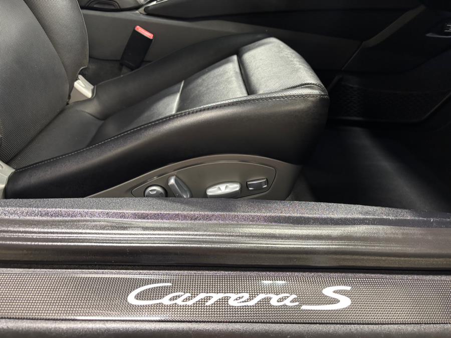 2017 Porsche 911 Carrera S Coupe photo