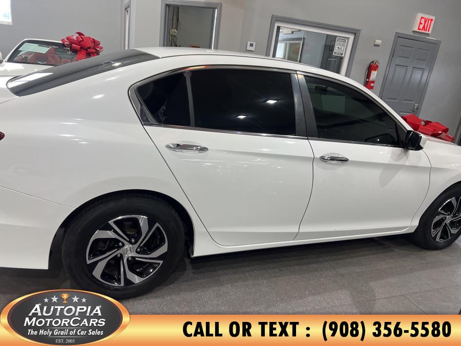 2017 Honda Accord LX photo
