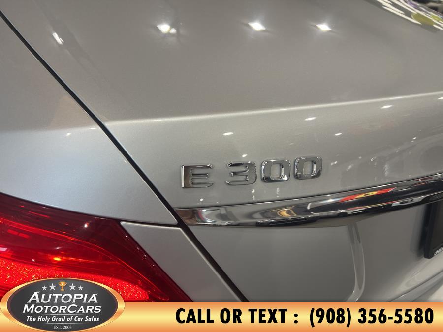 2017 Mercedes-Benz E-Class E 300 4MATIC photo