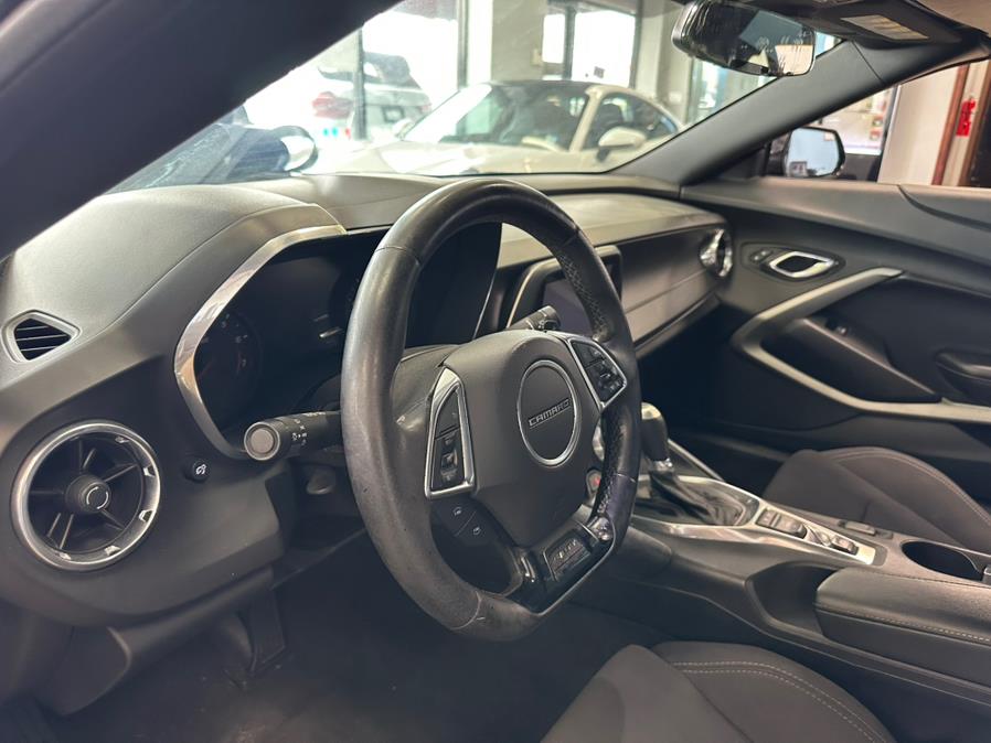 2017 Chevrolet Camaro 2dr Conv 1SS photo
