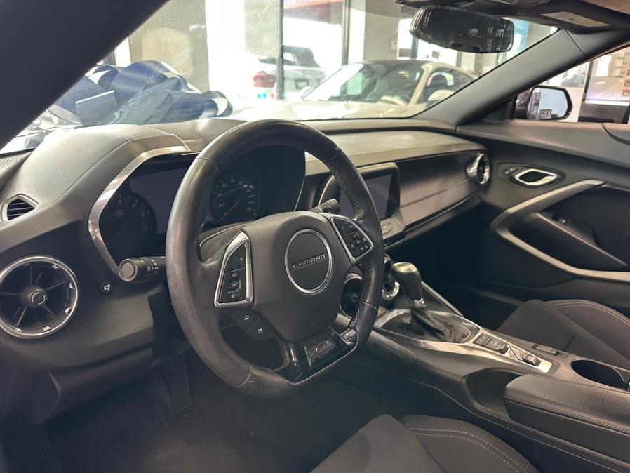 2017 Chevrolet Camaro 2dr Conv 1SS photo
