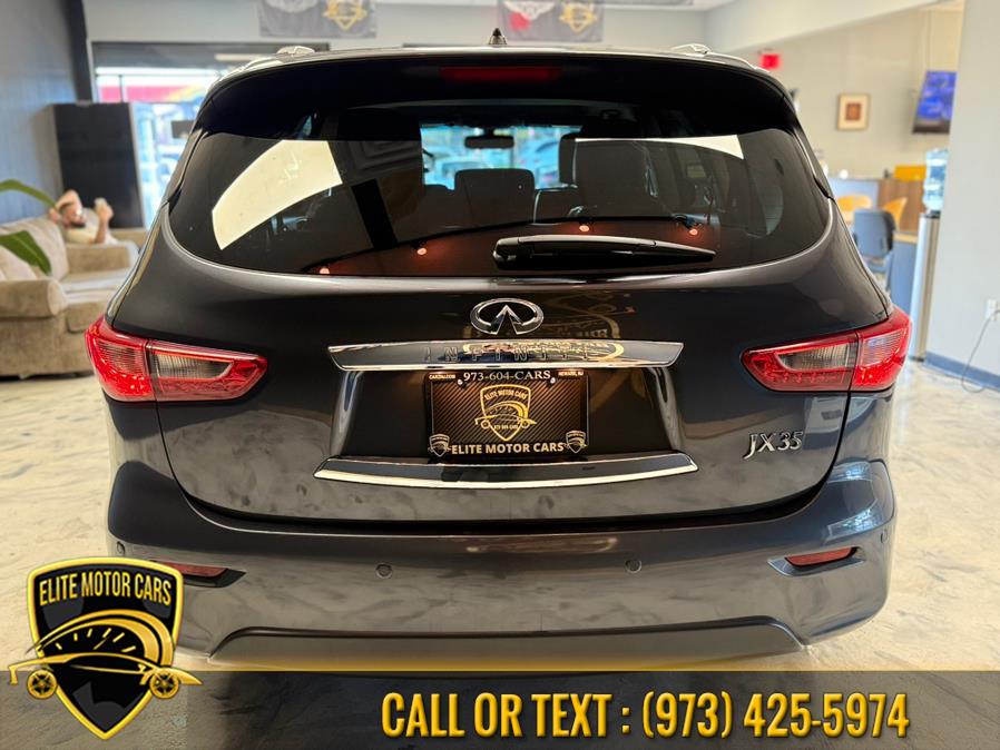2013 Infiniti JX35 photo