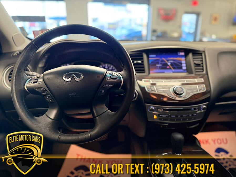 2013 Infiniti JX35 photo