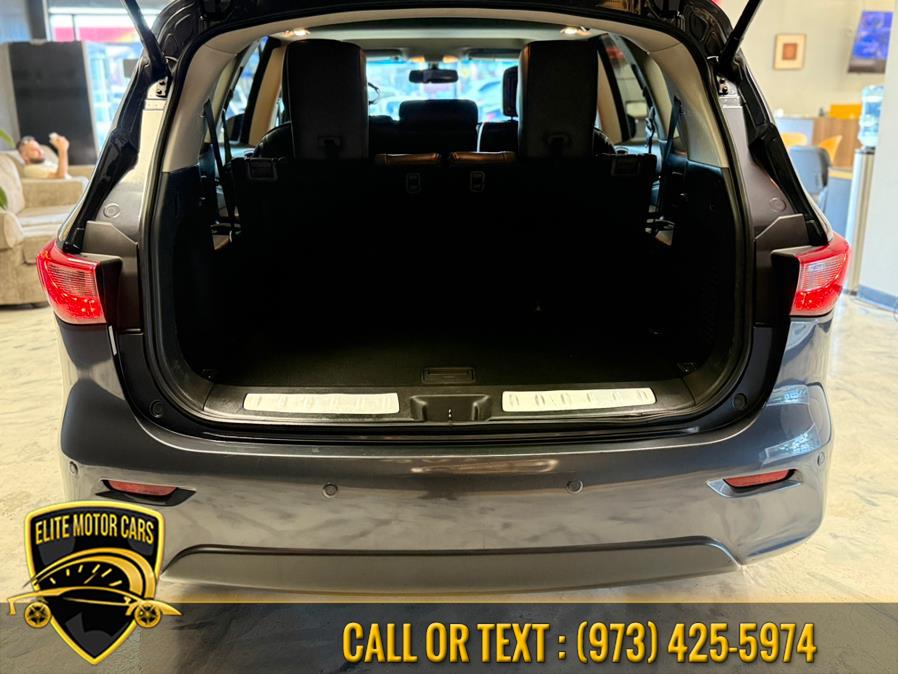2013 Infiniti JX35 photo