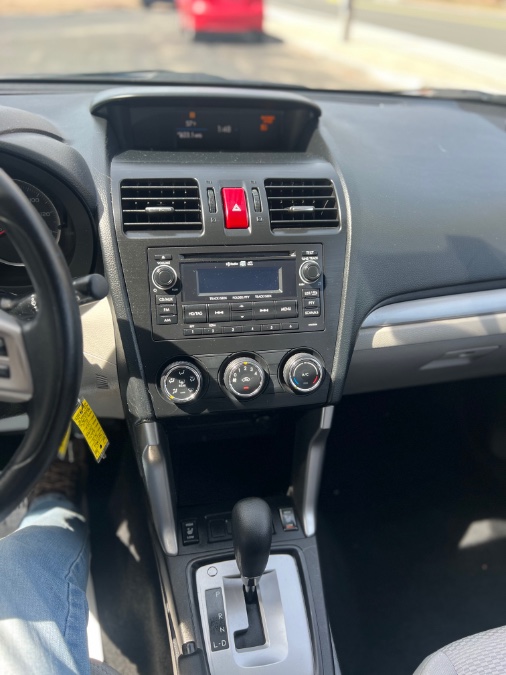 2014 Subaru Forester 2.5i Premium photo