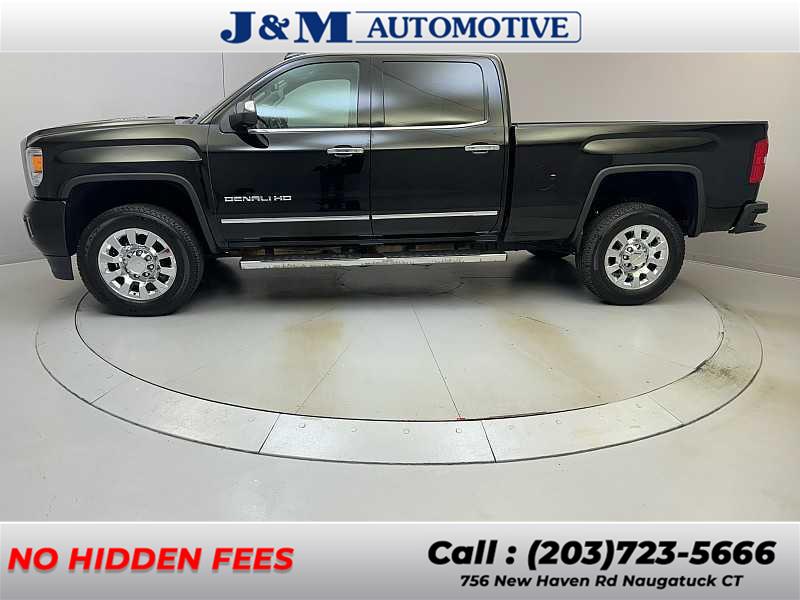 2016 GMC Sierra 2500HD Denali photo