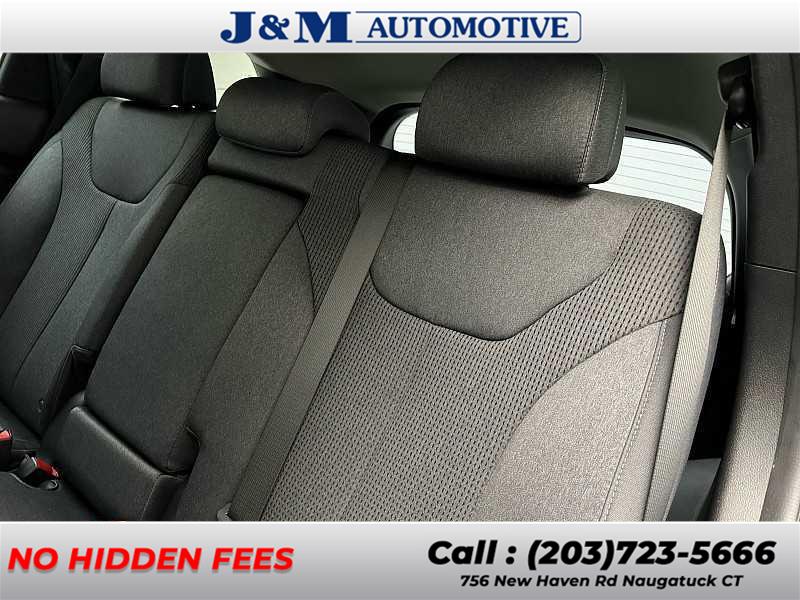 2022 Hyundai Santa Fe SEL photo