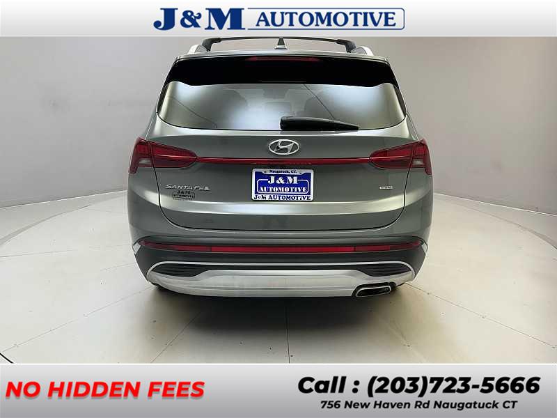 2022 Hyundai Santa Fe SEL photo