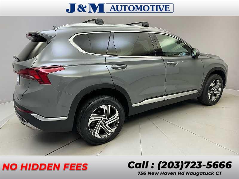 2022 Hyundai Santa Fe SEL photo
