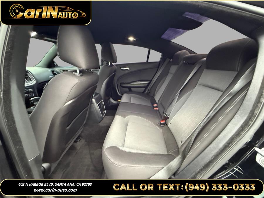 2015 Dodge Charger 4dr Sdn SE RWD photo