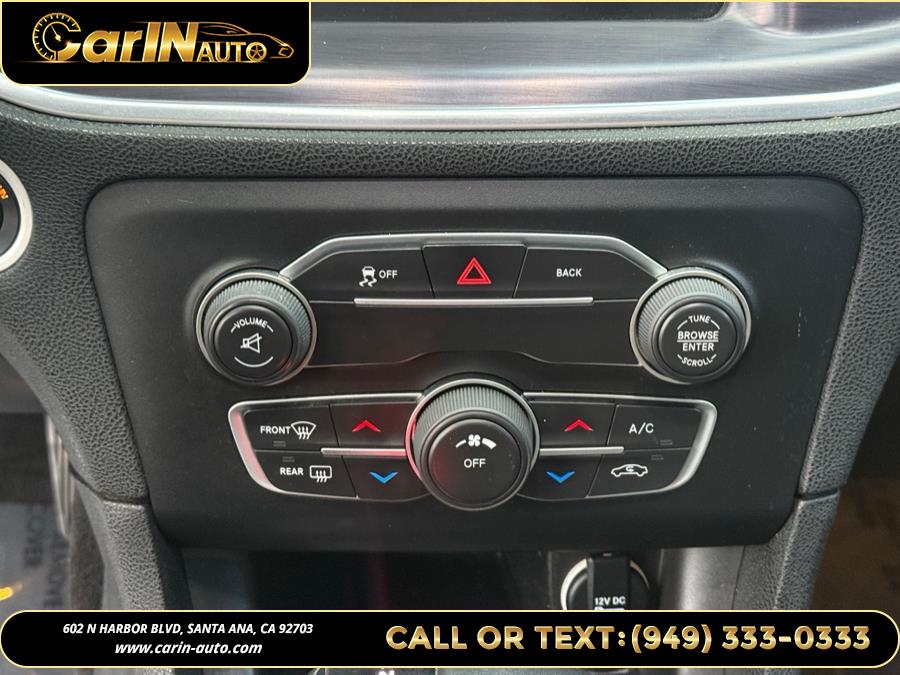 2015 Dodge Charger 4dr Sdn SE RWD photo