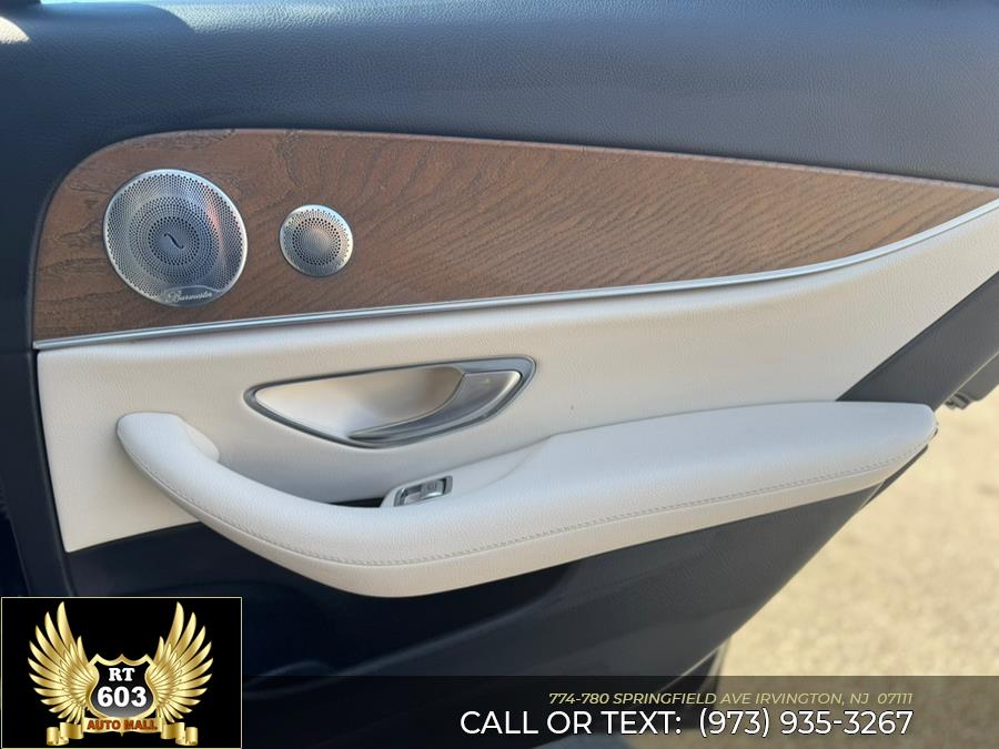 2018 Mercedes-Benz E-Class E 300 4MATIC Sedan photo