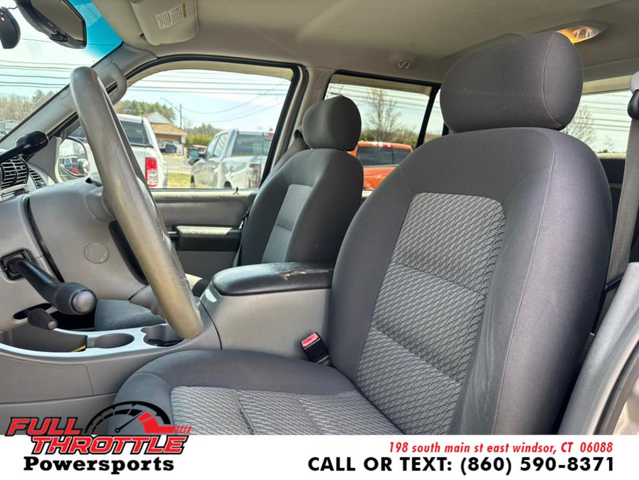 2003 Ford Explorer Sport Trac XLS photo