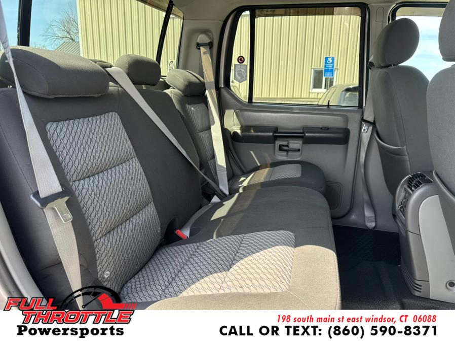 2003 Ford Explorer Sport Trac XLS photo