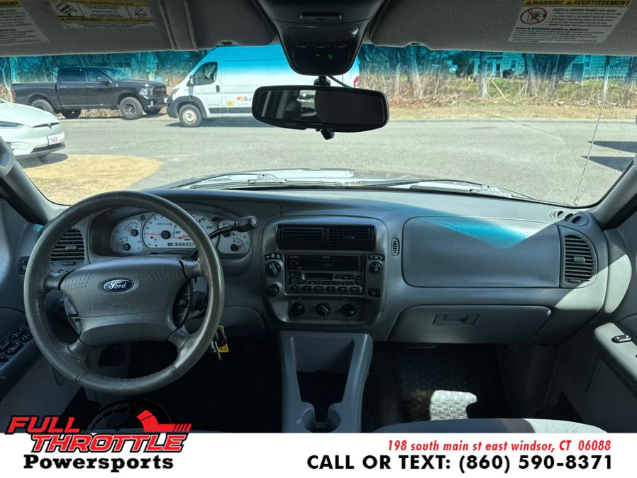 2003 Ford Explorer Sport Trac XLS photo