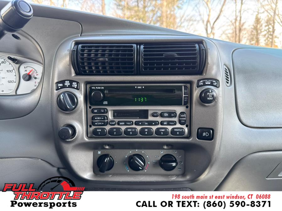 2003 Ford Explorer Sport Trac XLS photo